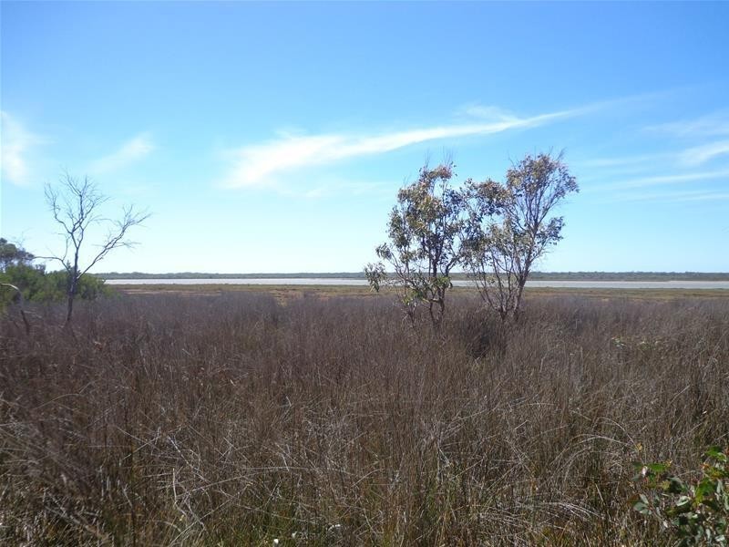 4 Sandra Court, Loch Sport VIC 3851