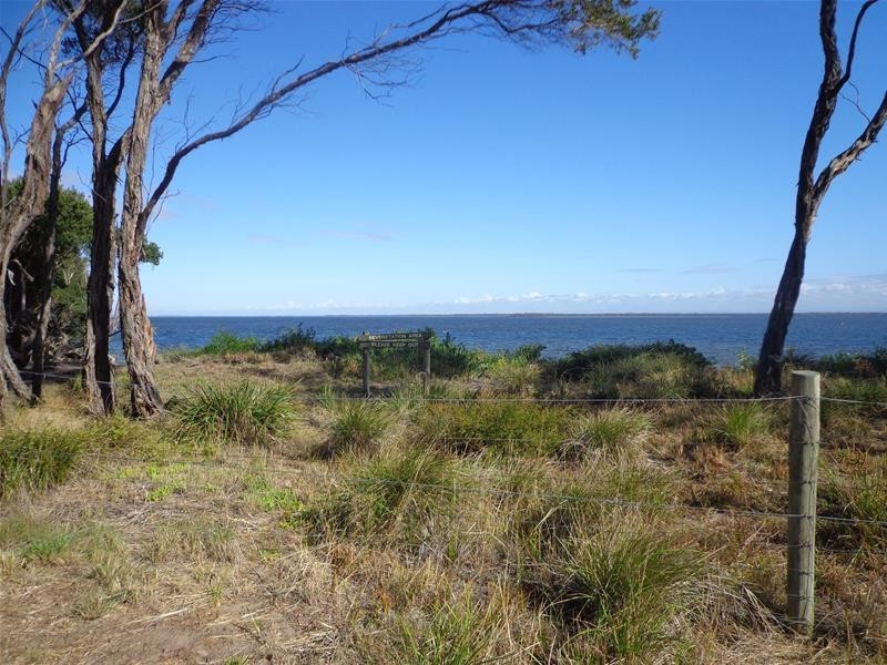 6 Le Grande Court, Loch Sport VIC 3851