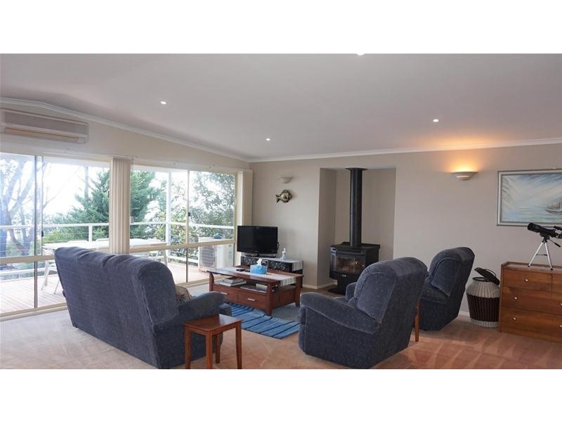 44 The Boulevard, Loch Sport VIC 3851