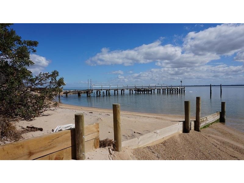 44 The Boulevard, Loch Sport VIC 3851