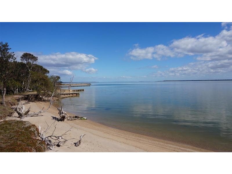 44 The Boulevard, Loch Sport VIC 3851