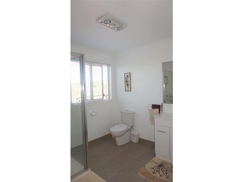 185 National Park Road, Loch Sport VIC 3851