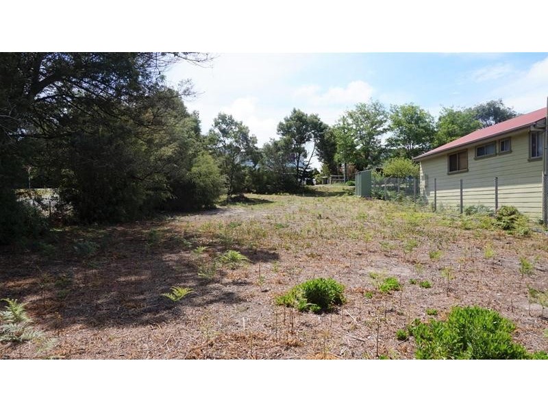 56 Pelican Street, Loch Sport VIC 3851