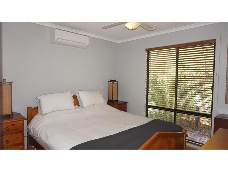 218 National Park Road, Loch Sport VIC 3851