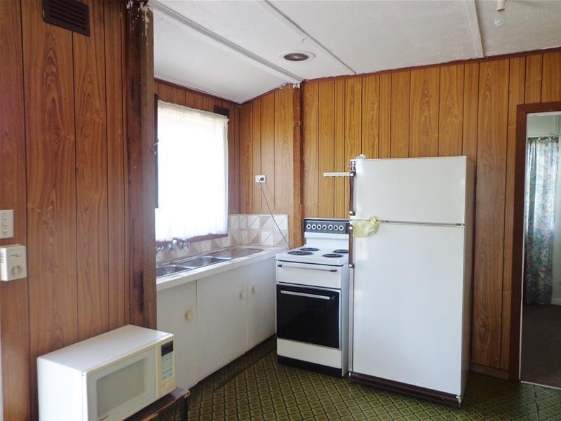 60 Carroll Street, Loch Sport VIC 3851