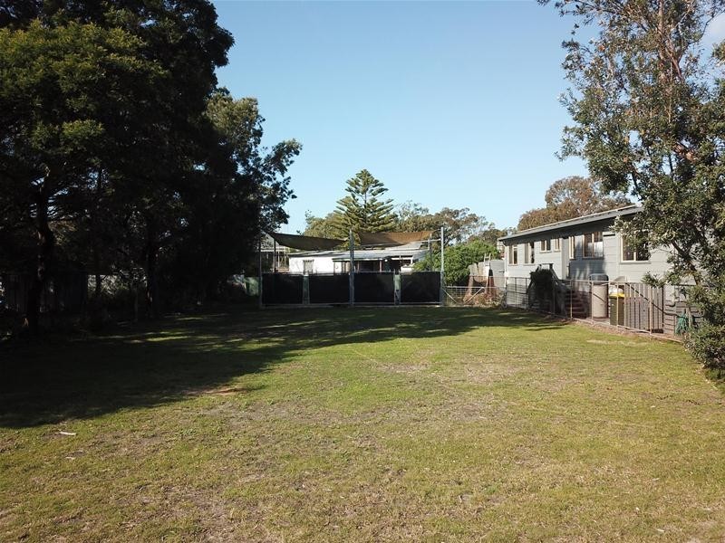 334 National Park Road, Loch Sport VIC 3851