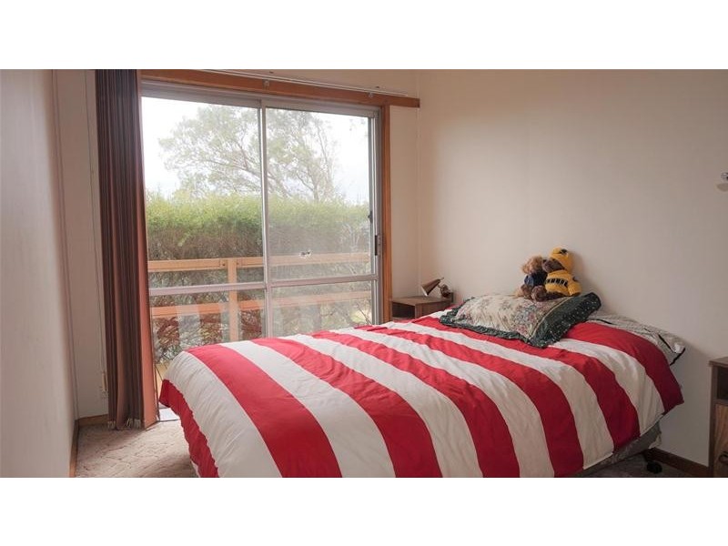 69 Seagull Drive, Loch Sport VIC 3851