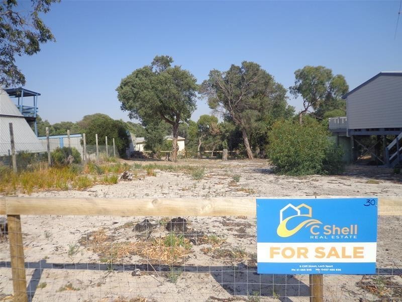 30 White Crescent, Loch Sport VIC 3851