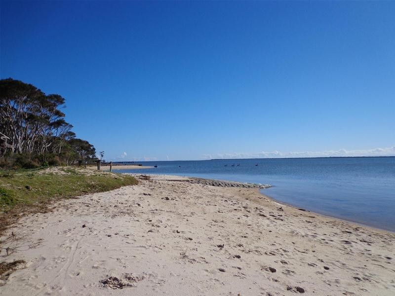 365 National Park Road, Loch Sport VIC 3851