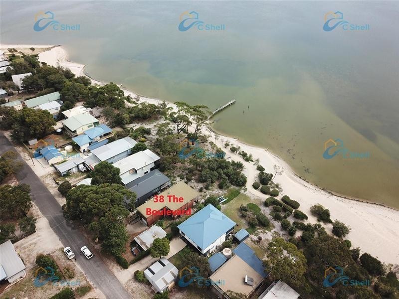 38 The Boulevard, Loch Sport VIC 3851