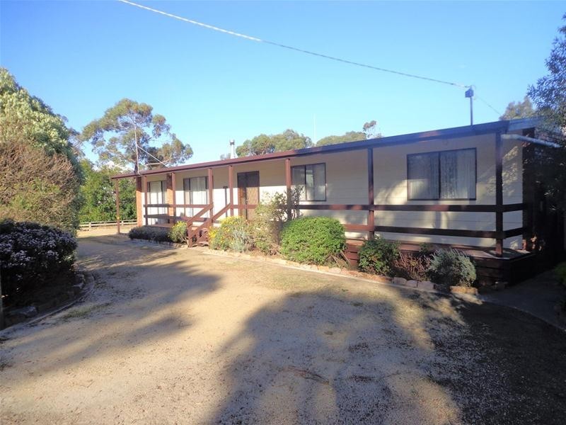 20 Kangaroo Street, Loch Sport VIC 3851