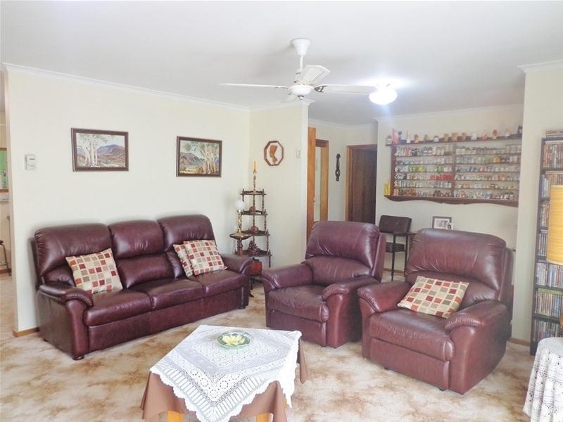 20 Kangaroo Street, Loch Sport VIC 3851