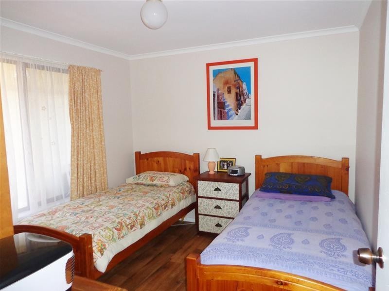 61 Goodlett Avenue, Loch Sport VIC 3851