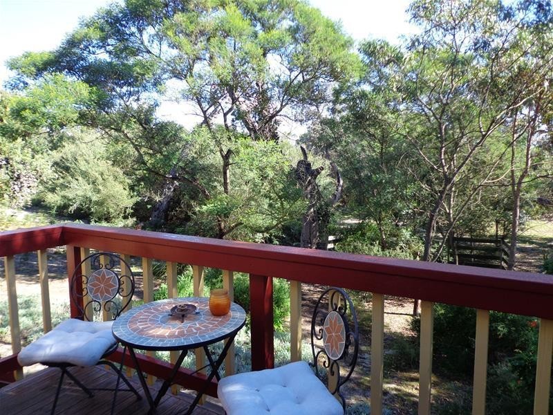 61 Goodlett Avenue, Loch Sport VIC 3851