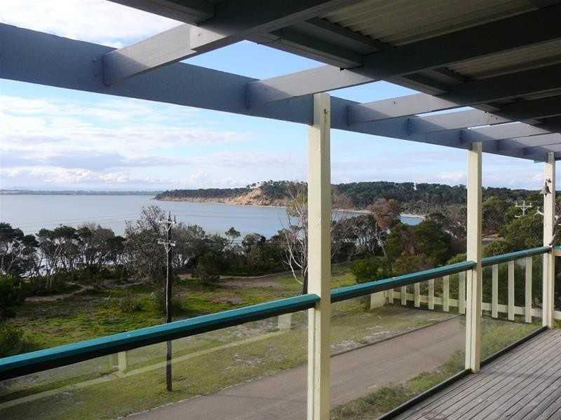 21 The Boulevard, Loch Sport VIC 3851