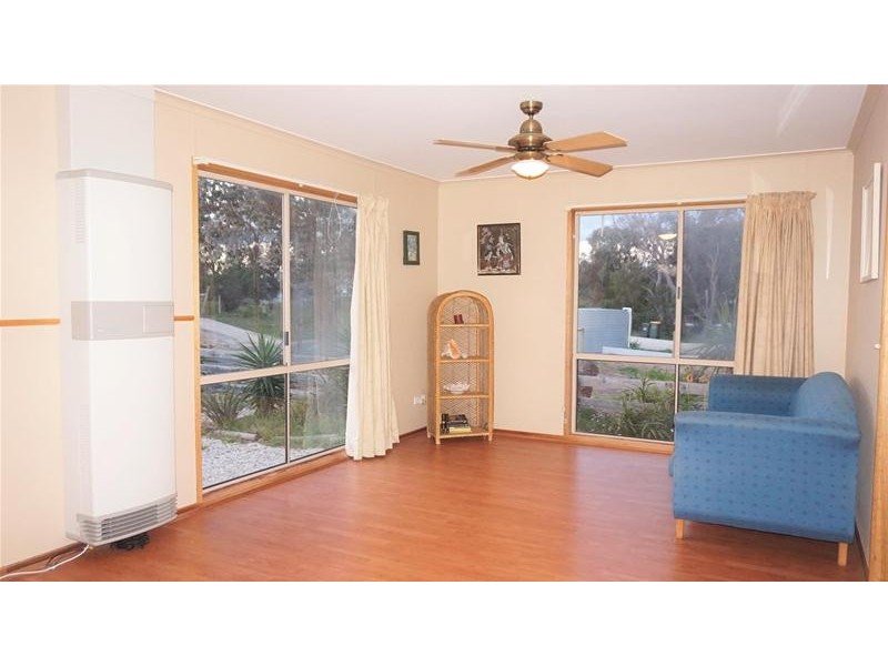 183 Seventh Avenue, Paradise Beach VIC 3851