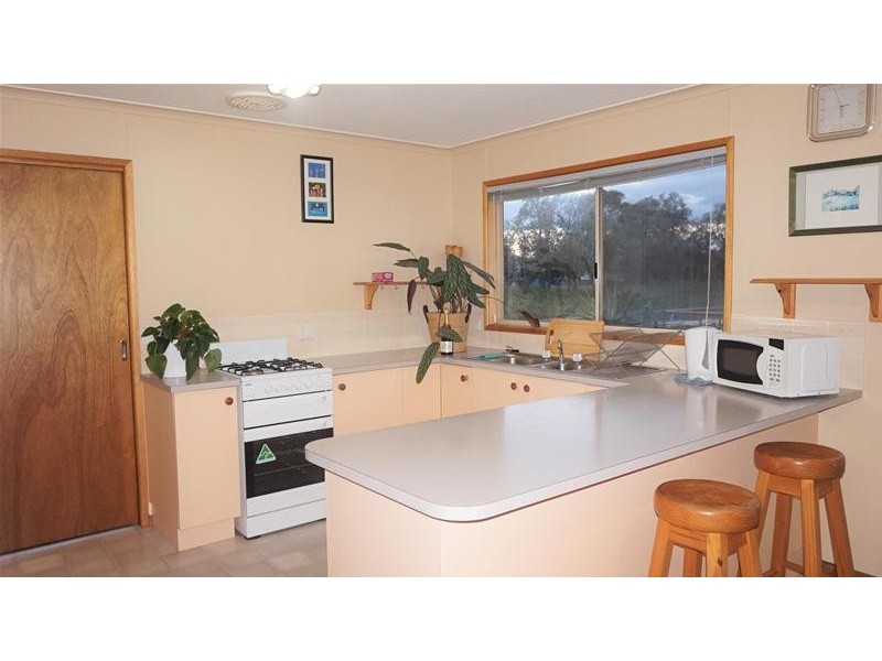 183 Seventh Avenue, Paradise Beach VIC 3851