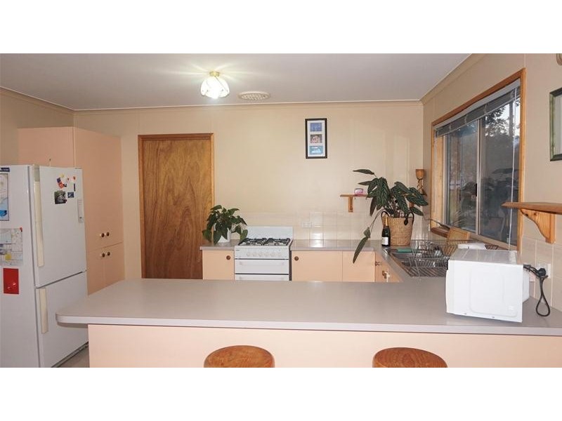 183 Seventh Avenue, Paradise Beach VIC 3851