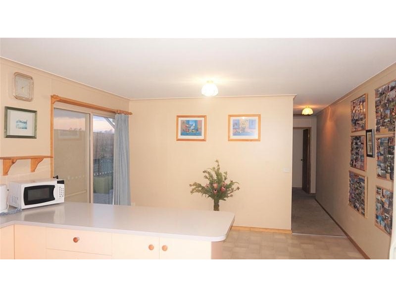 183 Seventh Avenue, Paradise Beach VIC 3851