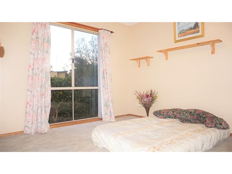 183 Seventh Avenue, Paradise Beach VIC 3851