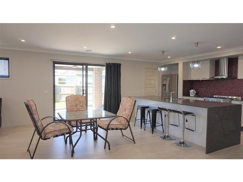 23 Wood Street, Rosedale VIC 3847