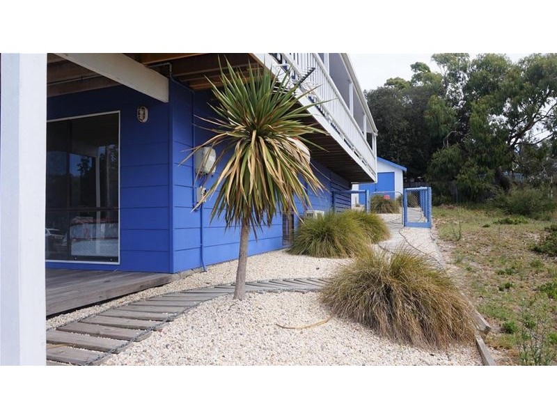 23 Holmes Street, Loch Sport VIC 3851