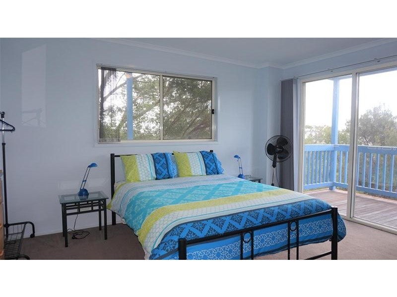 33 Pelican Street, Loch Sport VIC 3851