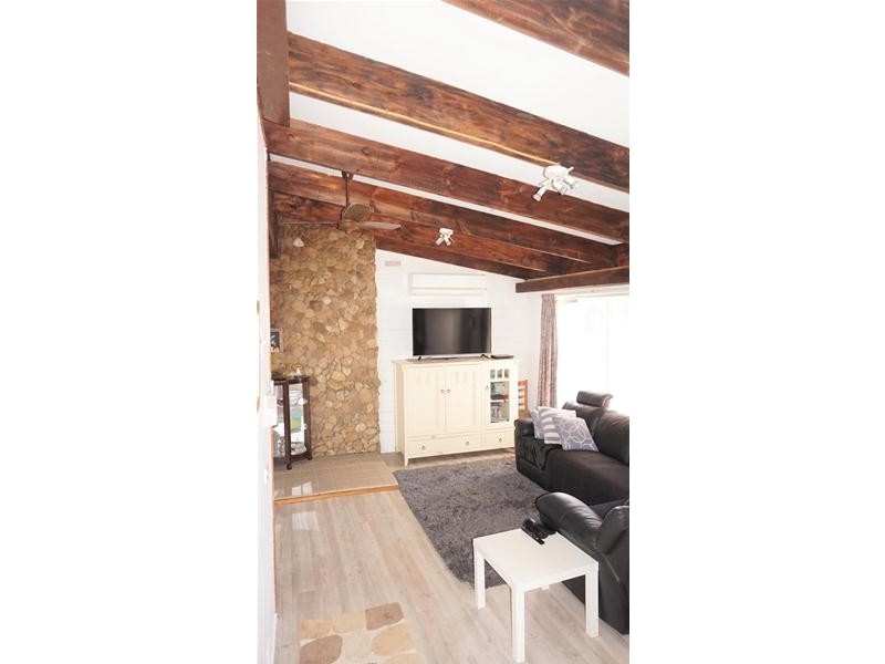 300 National Park Road, Loch Sport VIC 3851