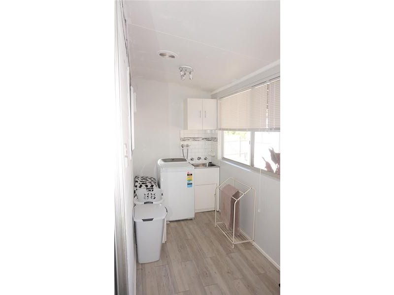 300 National Park Road, Loch Sport VIC 3851