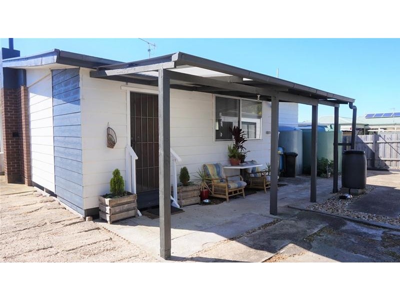 300 National Park Road, Loch Sport VIC 3851