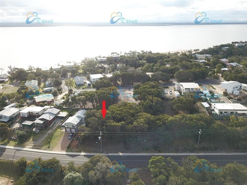 215 National Park Road, Loch Sport VIC 3851