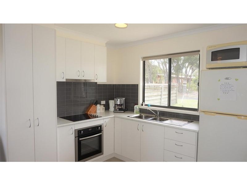 4 Bellbird Street, Loch Sport VIC 3851