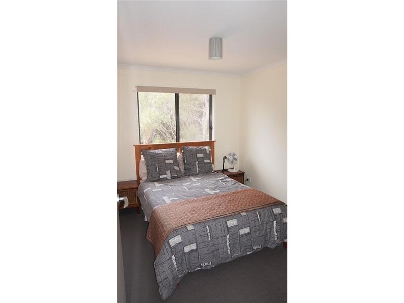 4 Bellbird Street, Loch Sport VIC 3851