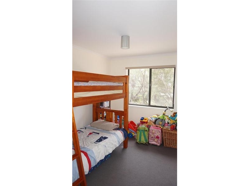 4 Bellbird Street, Loch Sport VIC 3851