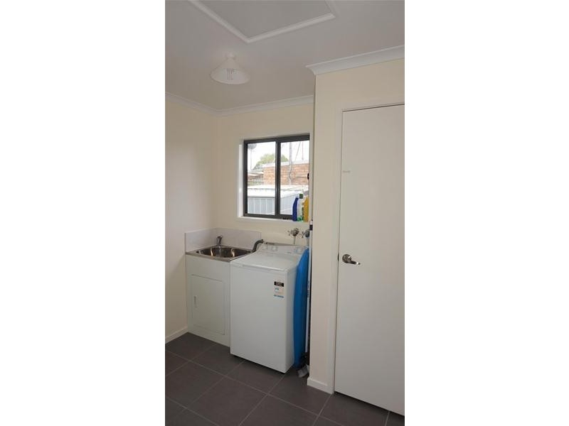 4 Bellbird Street, Loch Sport VIC 3851