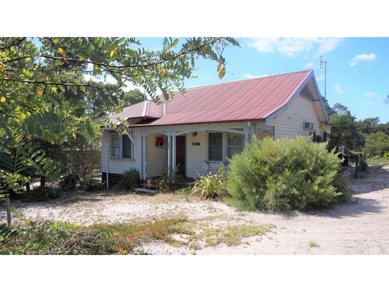 13 Bernadette Avenue, Loch Sport VIC 3851