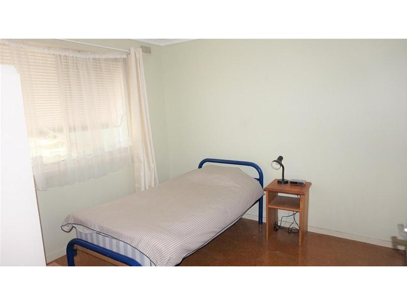 37 Central Avenue, Loch Sport VIC 3851