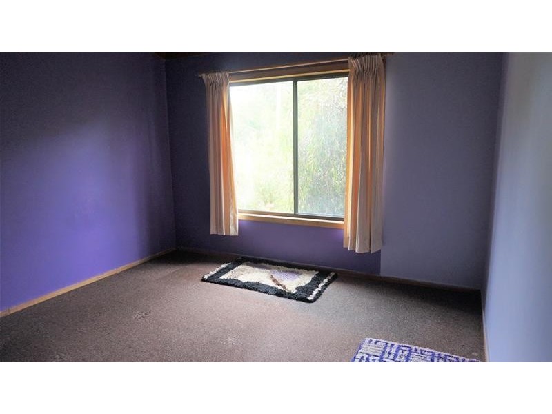 4 Christopher Court, Loch Sport VIC 3851