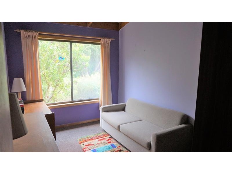 4 Christopher Court, Loch Sport VIC 3851