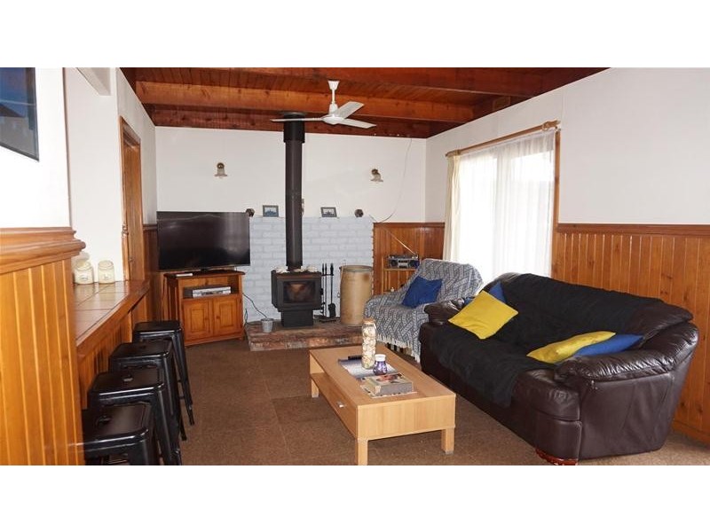 48 Carroll Street, Loch Sport VIC 3851