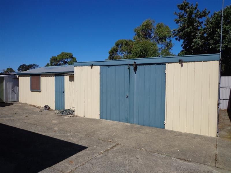 48 Carroll Street, Loch Sport VIC 3851
