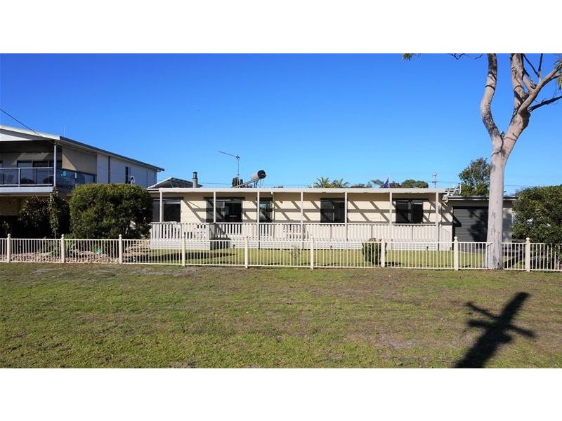 50 – 52 Fisher Parade, Loch Sport VIC 3851
