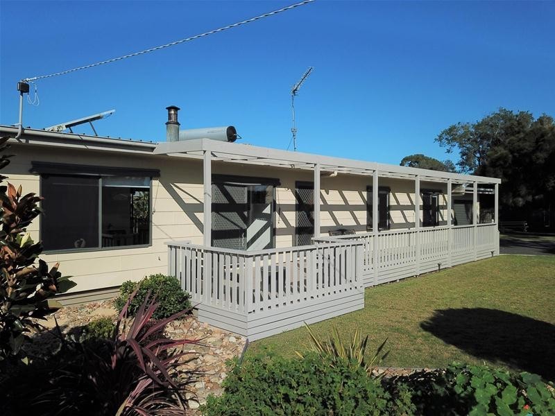 50 – 52 Fisher Parade, Loch Sport VIC 3851