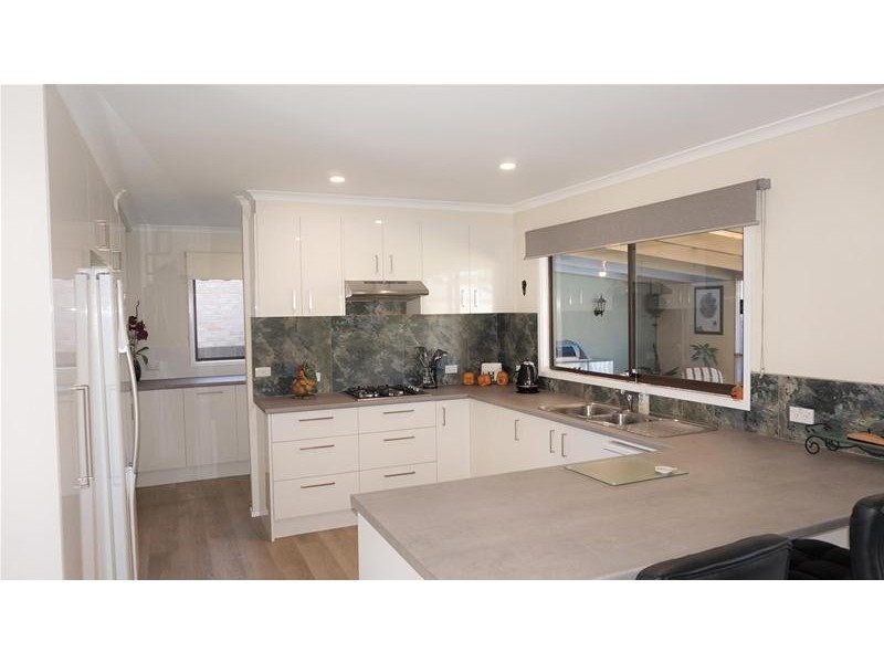 50 – 52 Fisher Parade, Loch Sport VIC 3851