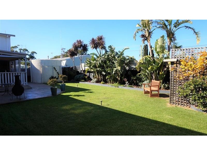 50 – 52 Fisher Parade, Loch Sport VIC 3851