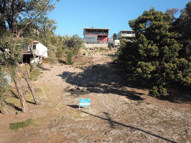 71 Seagull Drive, Loch Sport VIC 3851