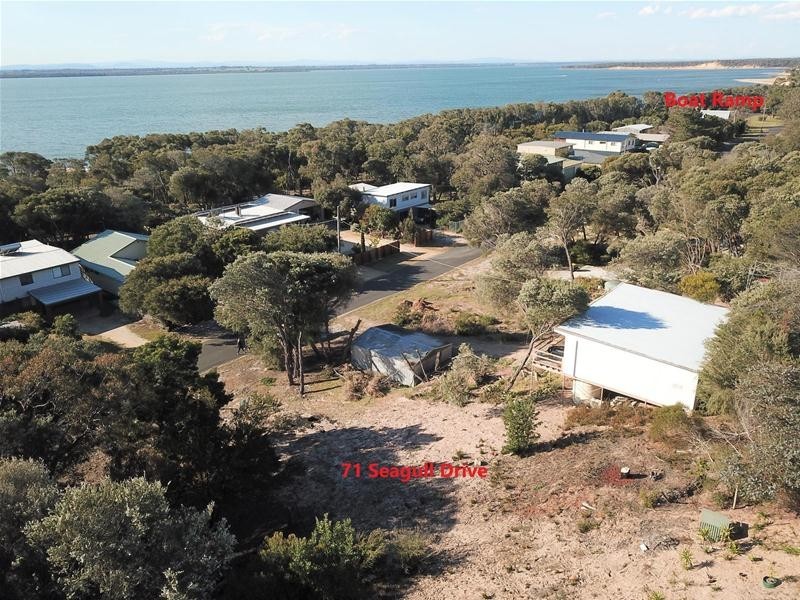 71 Seagull Drive, Loch Sport VIC 3851