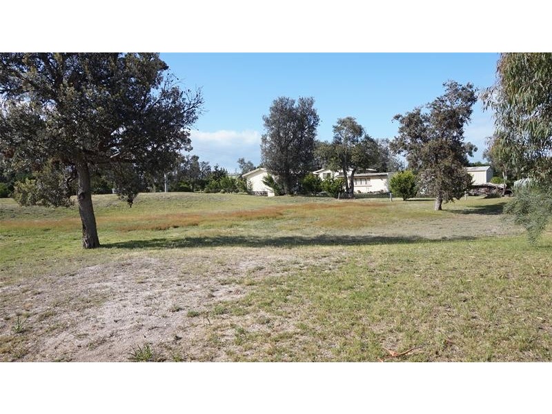 78 Seventh Avenue, Paradise Beach VIC 3851