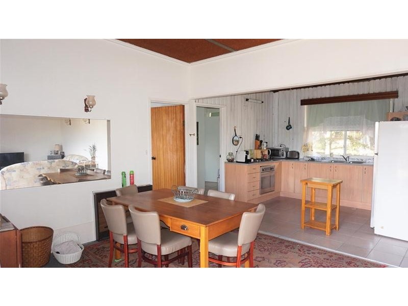 63 Seagull Drive, Loch Sport VIC 3851