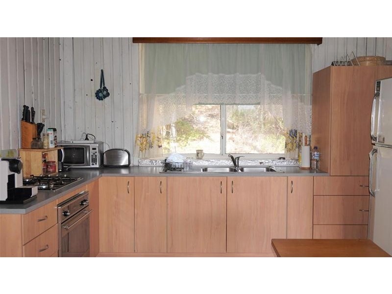 63 Seagull Drive, Loch Sport VIC 3851